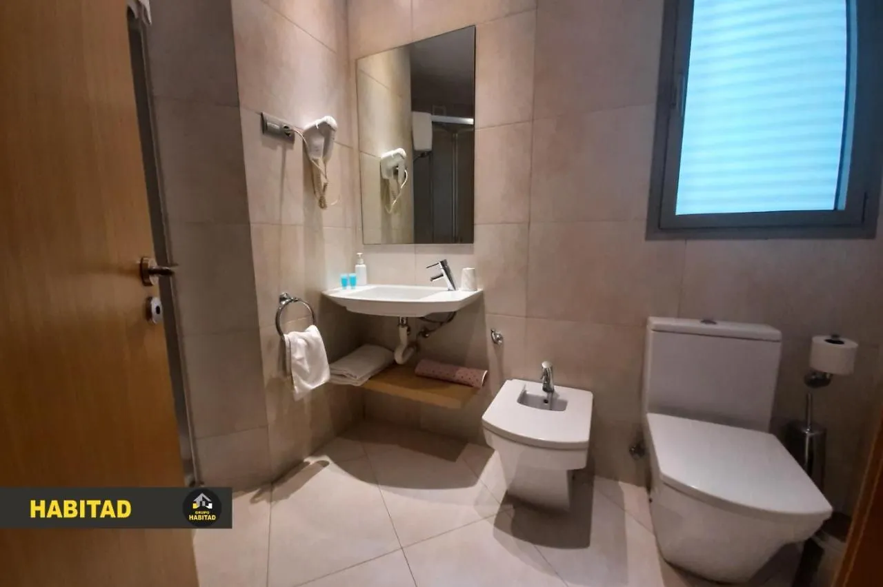 Pensjonat Hostal Rambla Sant Boi de Llobregat