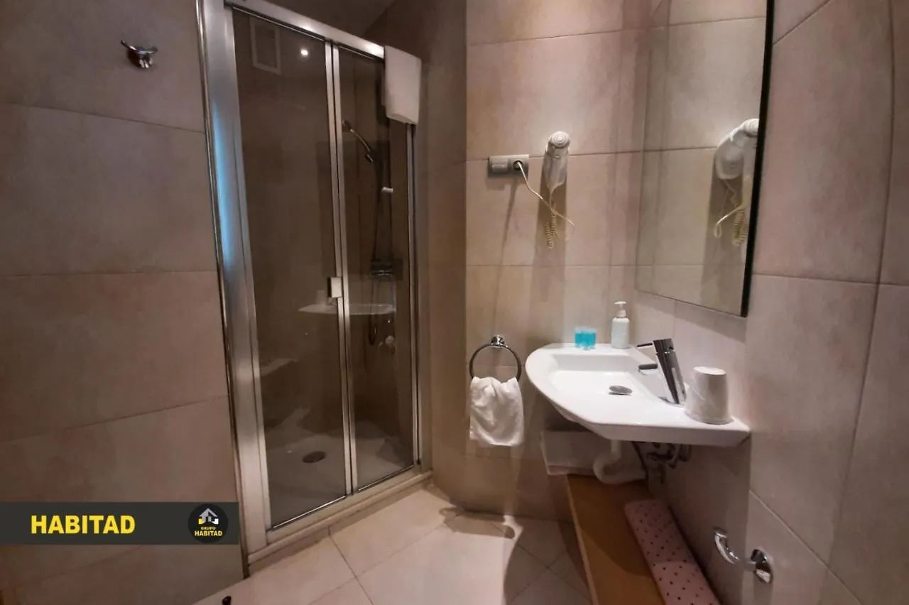 Hostal Rambla Sant Boi de Llobregat Hiszpania
