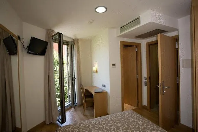 Hostal Rambla Sant Boi de Llobregat