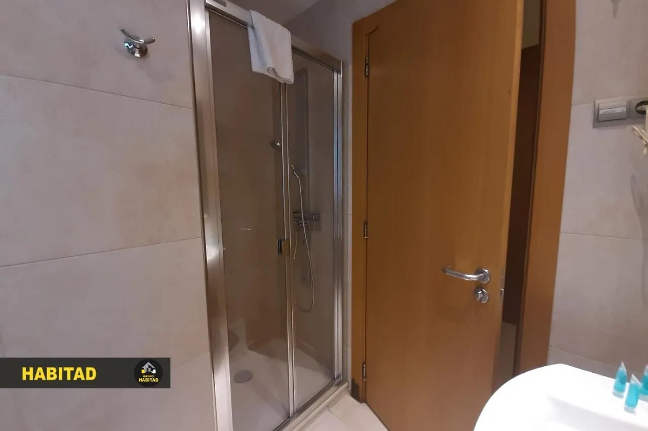 Pensión Hostal Rambla Sant Boi de Llobregat