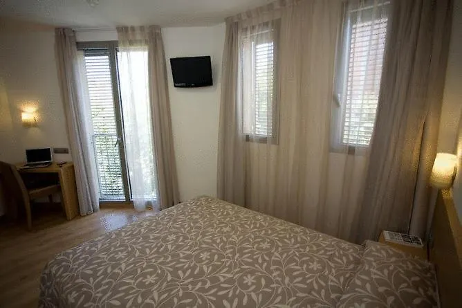 Hostal Rambla Sant Boi de Llobregat Pensión