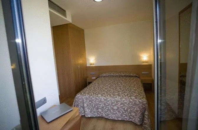 Hostal Rambla Sant Boi de Llobregat 2*,